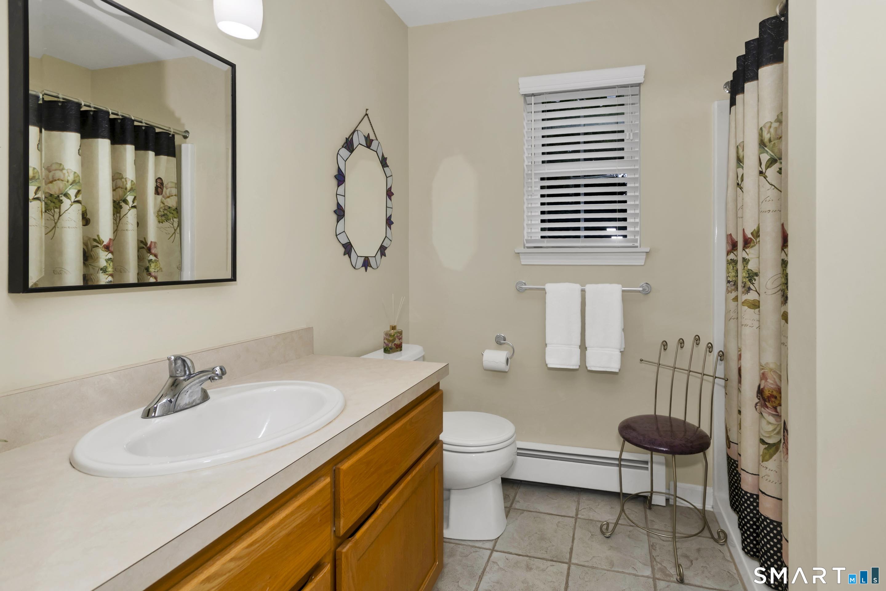 31 Broadleaf Circle Suffield CT 06093