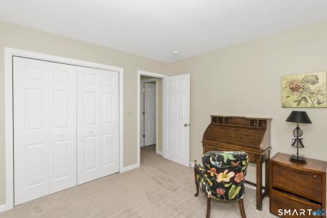 31 Broadleaf Circle Suffield CT 06093