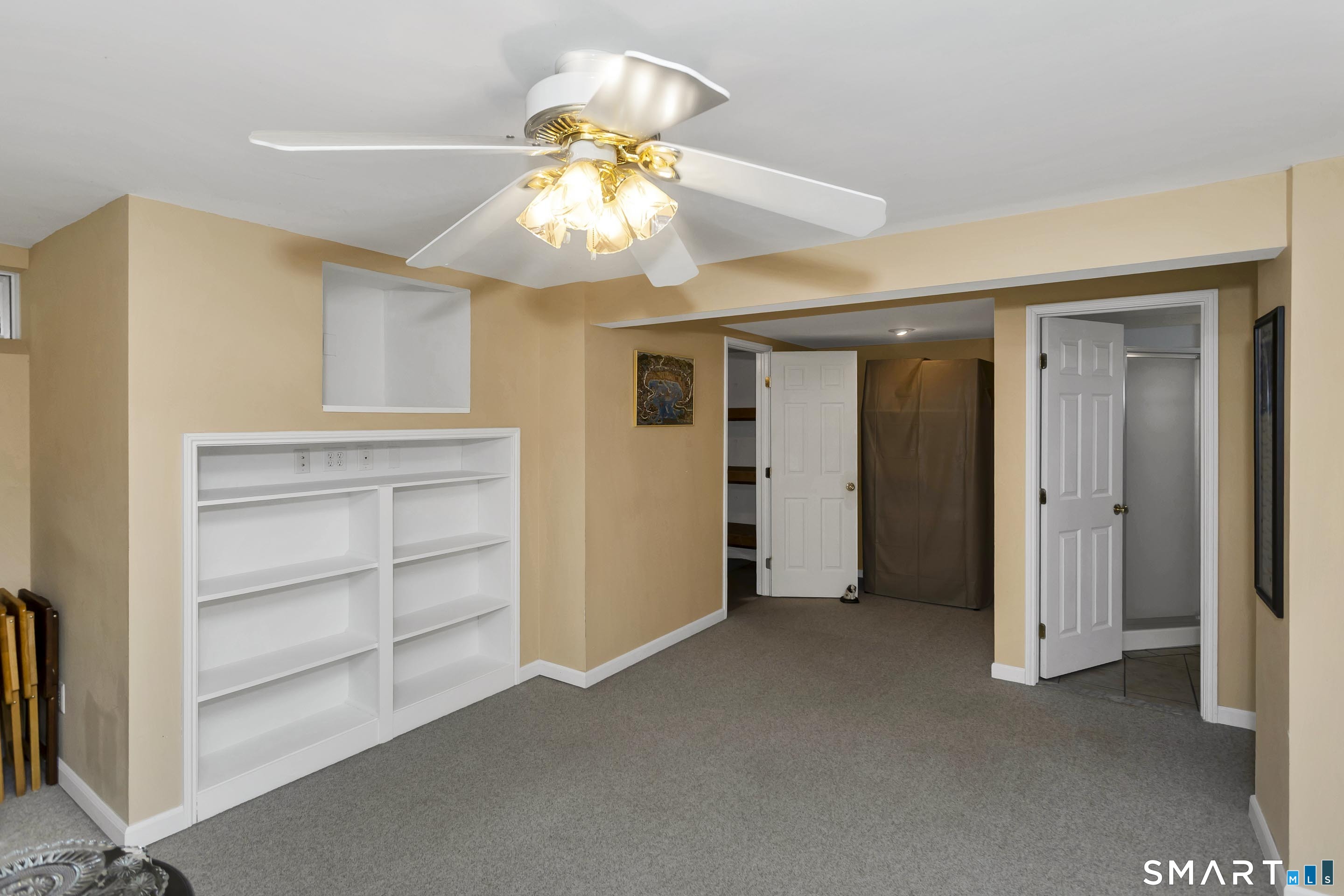 31 Broadleaf Circle Suffield CT 06093