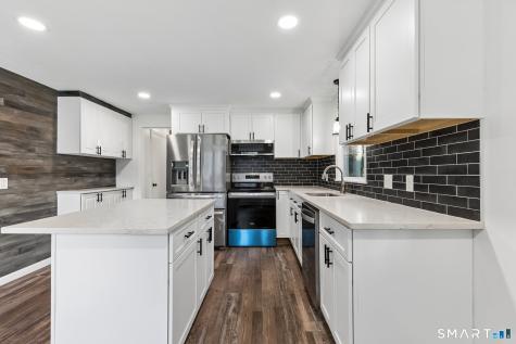 404 Newfield Street Middletown CT 06457