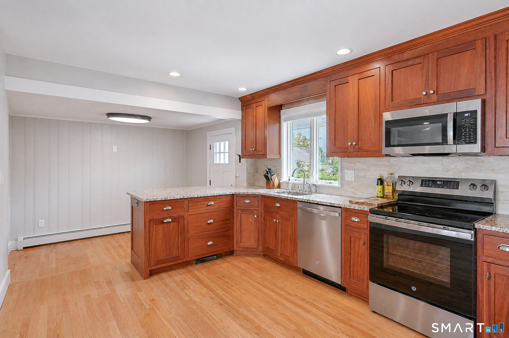73 Alden Street Fairfield CT 06824