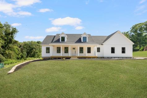 61 Beecher Road Brooklyn CT 06234