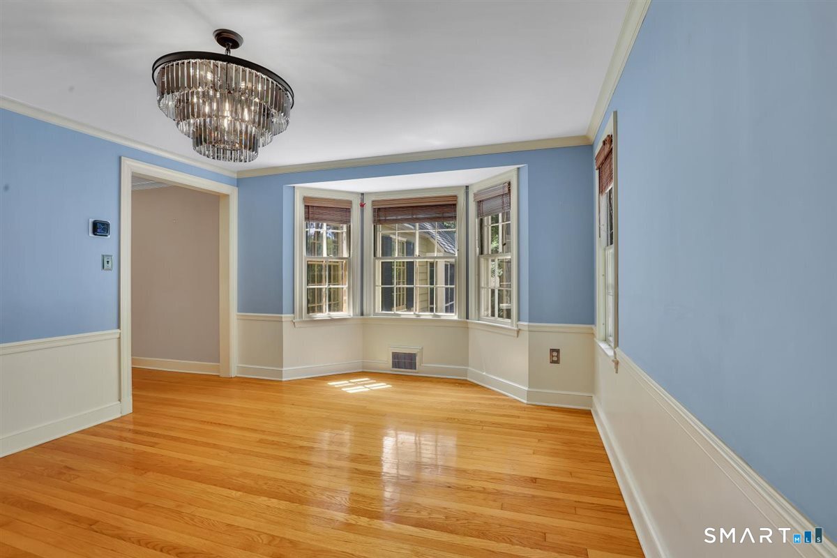 38 Knollwood Road North Haven CT 06473