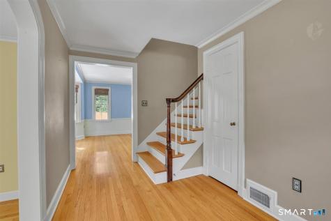 38 Knollwood Road North Haven CT 06473