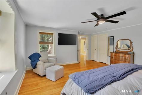 38 Knollwood Road North Haven CT 06473