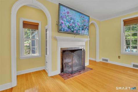 38 Knollwood Road North Haven CT 06473