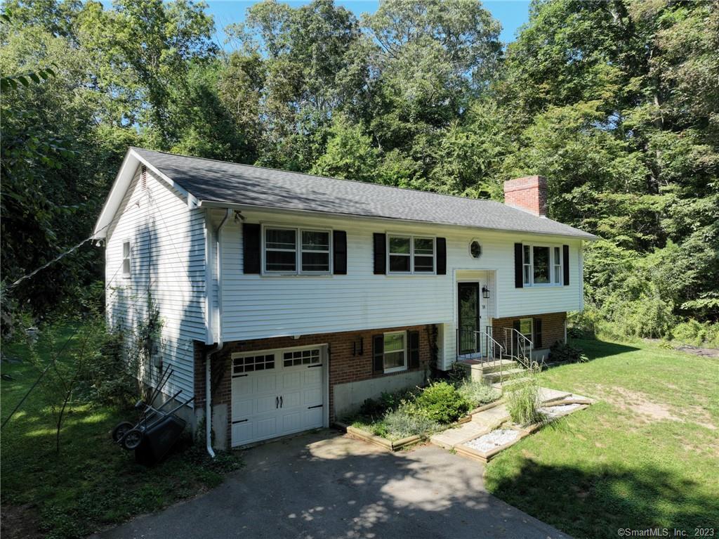 18 Sherwood Drive Stonington CT 06378