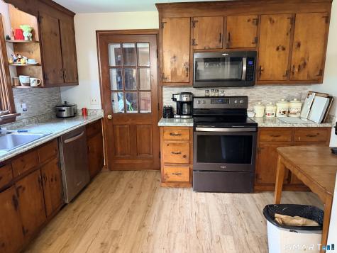 143 Rockville Road East Windsor CT 06016
