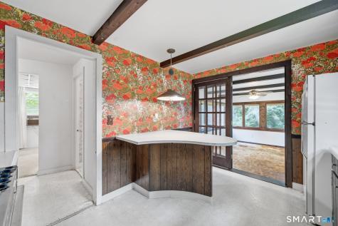 44 Cottage Road Enfield CT 06082