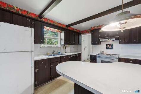 44 Cottage Road Enfield CT 06082