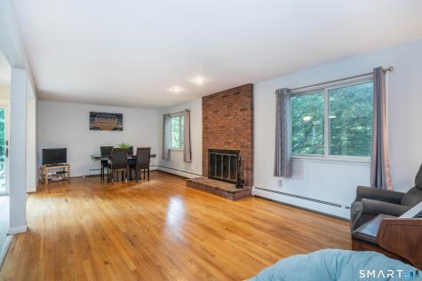 22 Terry Plains Road Bloomfield CT 06002