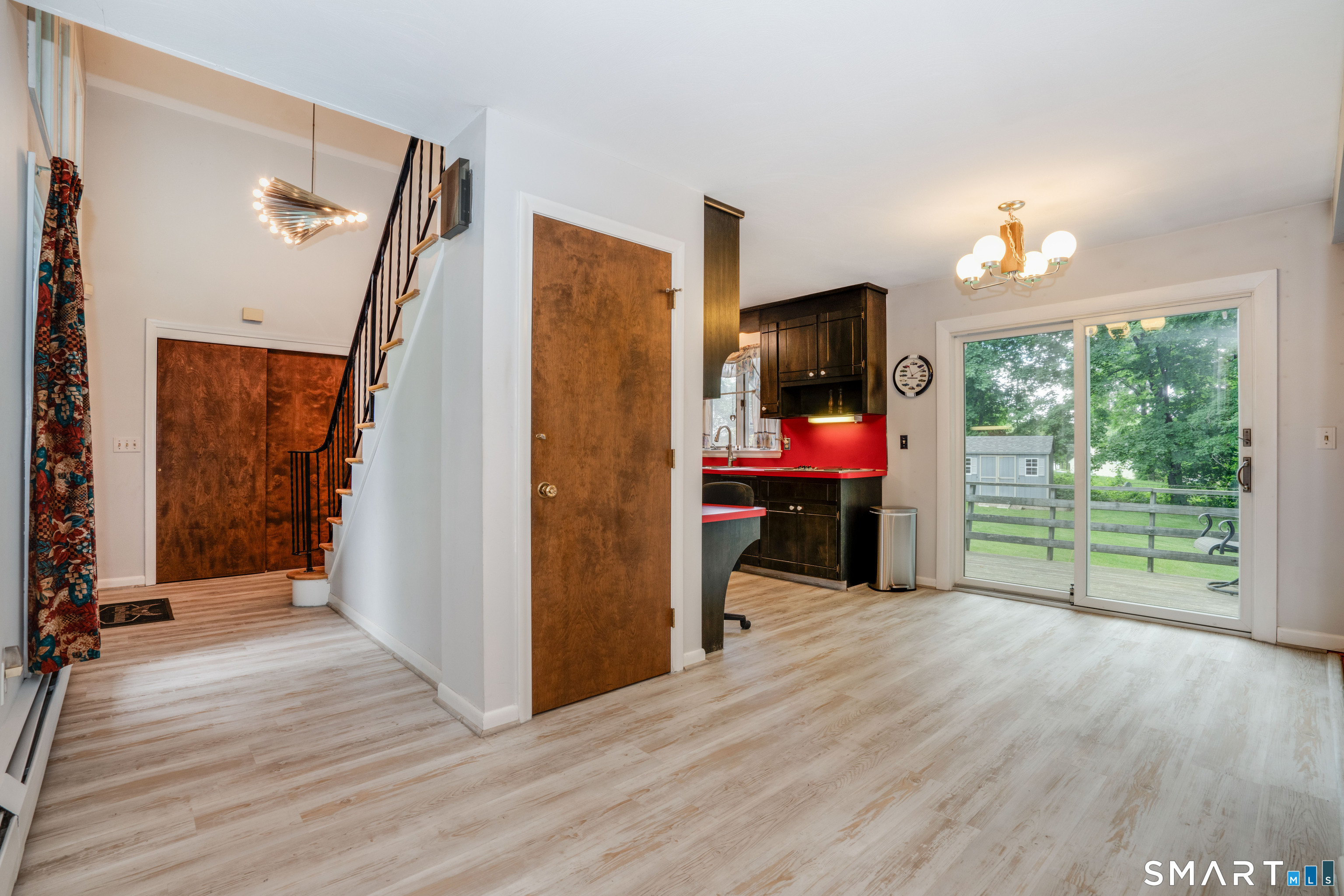 22 Terry Plains Road Bloomfield CT 06002