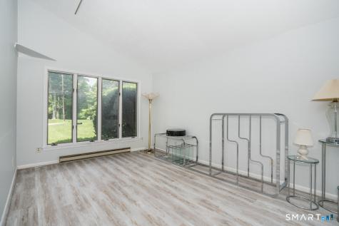 22 Terry Plains Road Bloomfield CT 06002