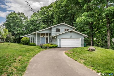 22 Terry Plains Road Bloomfield CT 06002