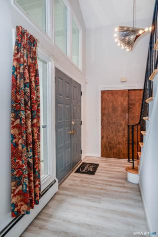 22 Terry Plains Road Bloomfield CT 06002
