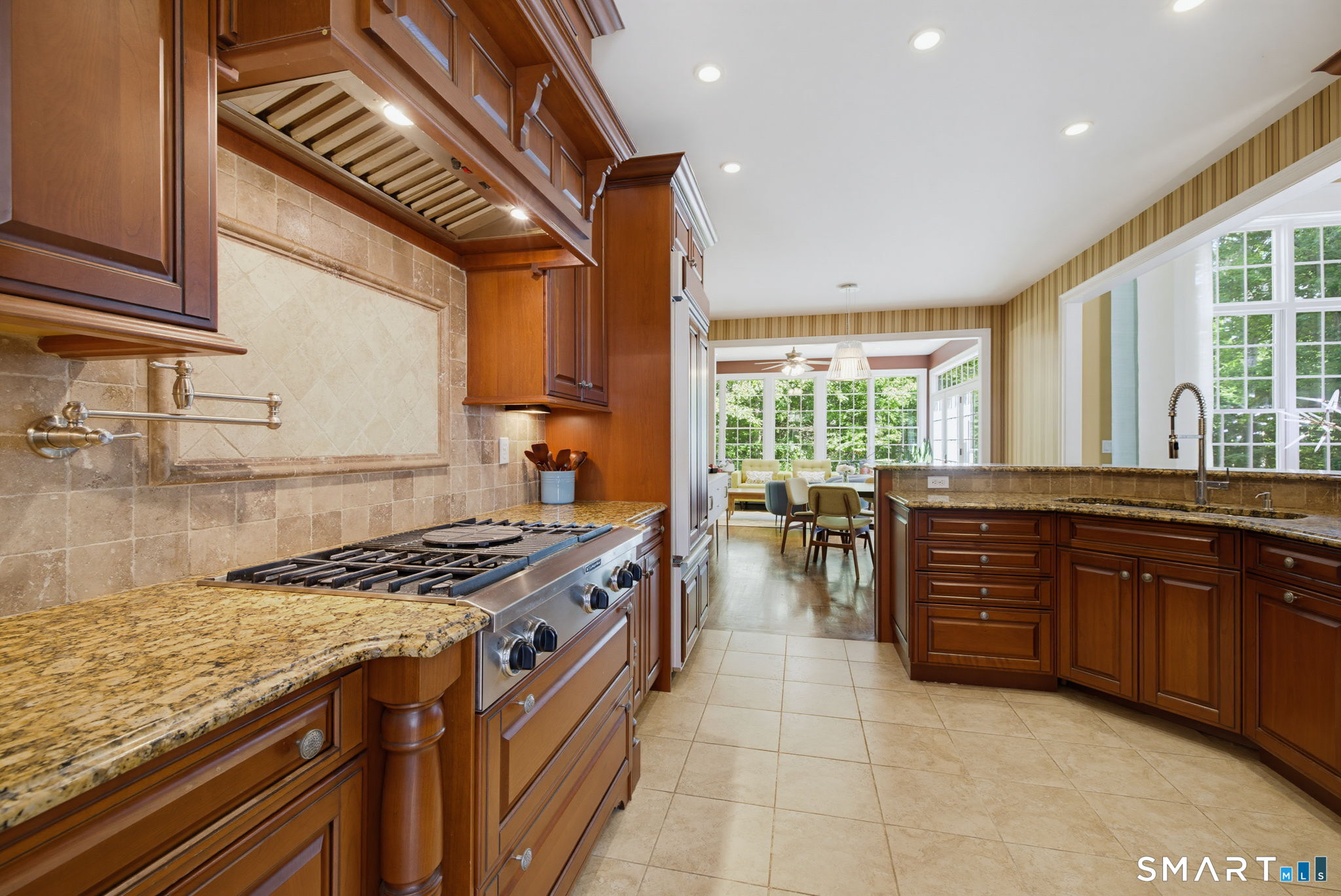 158 Appian Way Coventry CT 06238