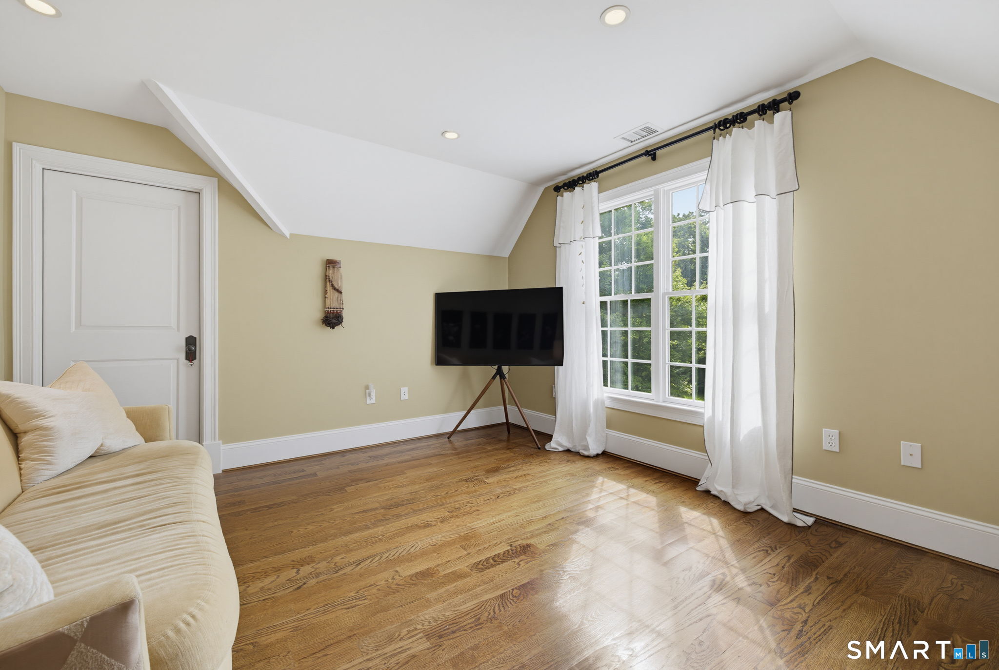158 Appian Way Coventry CT 06238