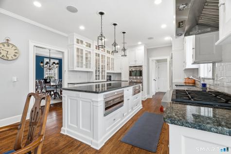 12 Matson Ridge Old Lyme CT 06371