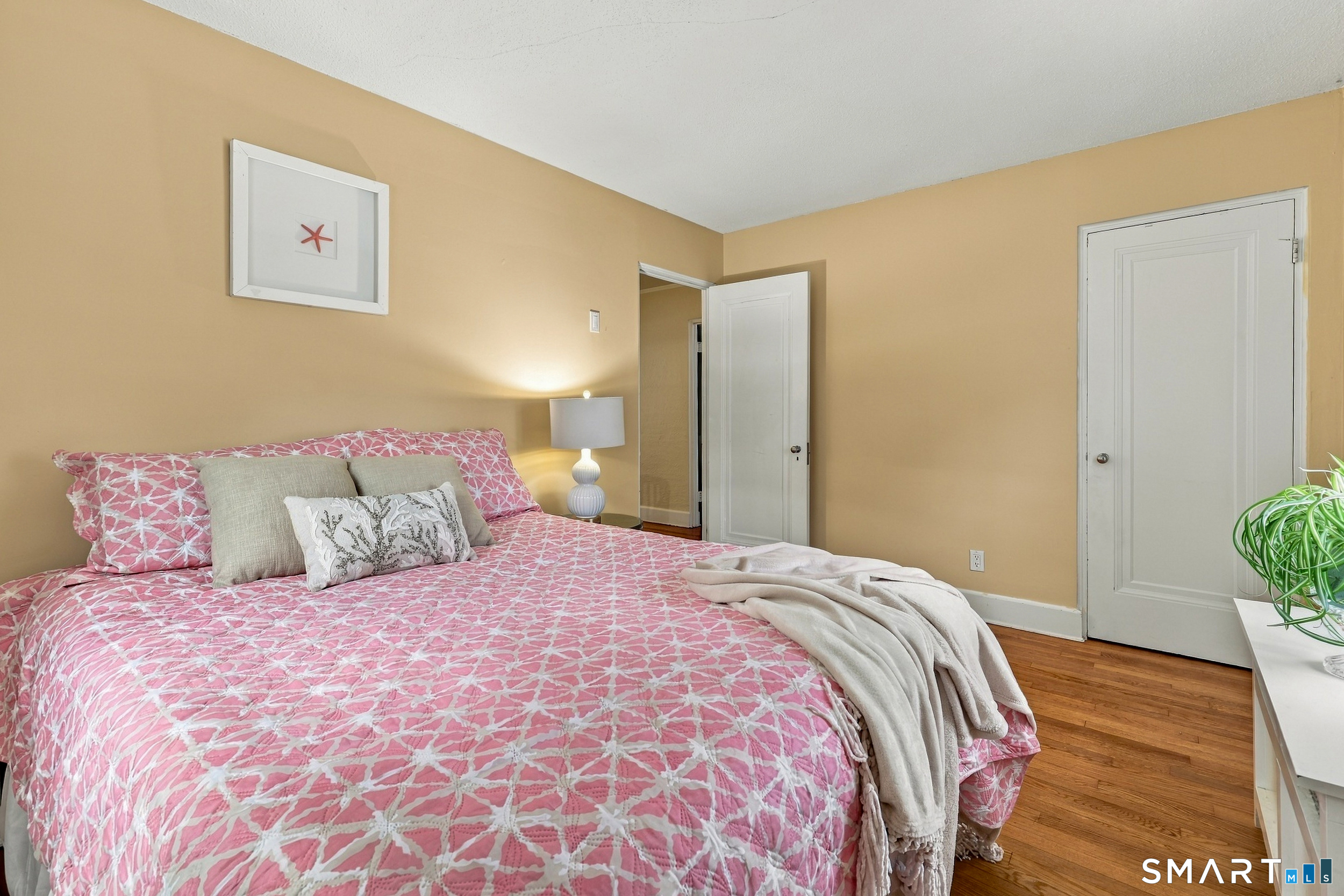 32 Gerard Street Manchester CT 06040
