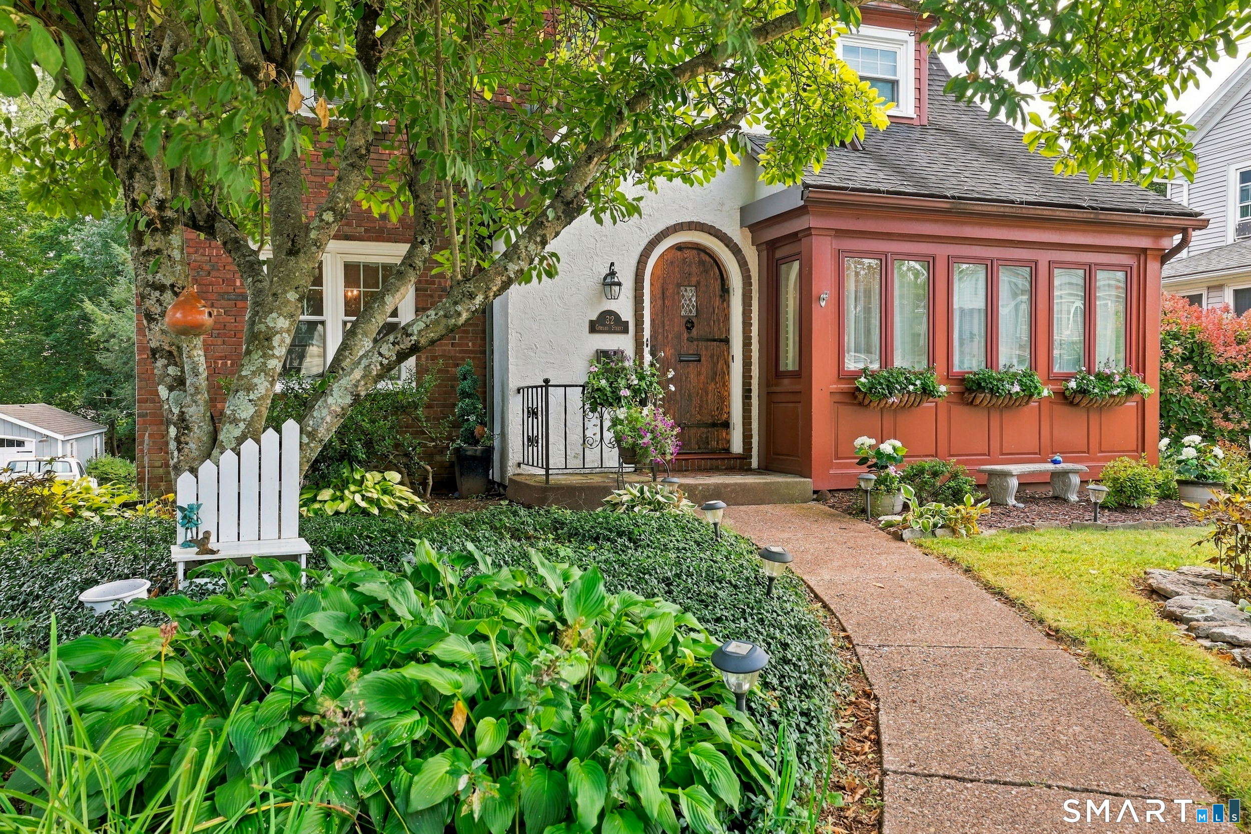 32 Gerard Street Manchester CT 06040