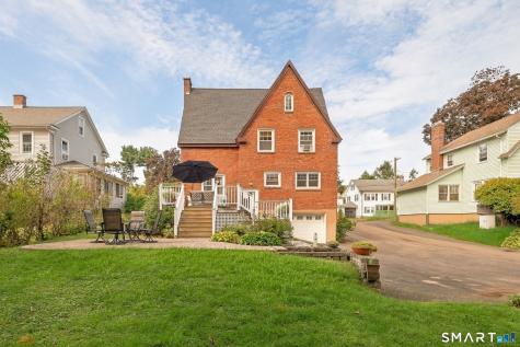 32 Gerard Street Manchester CT 06040