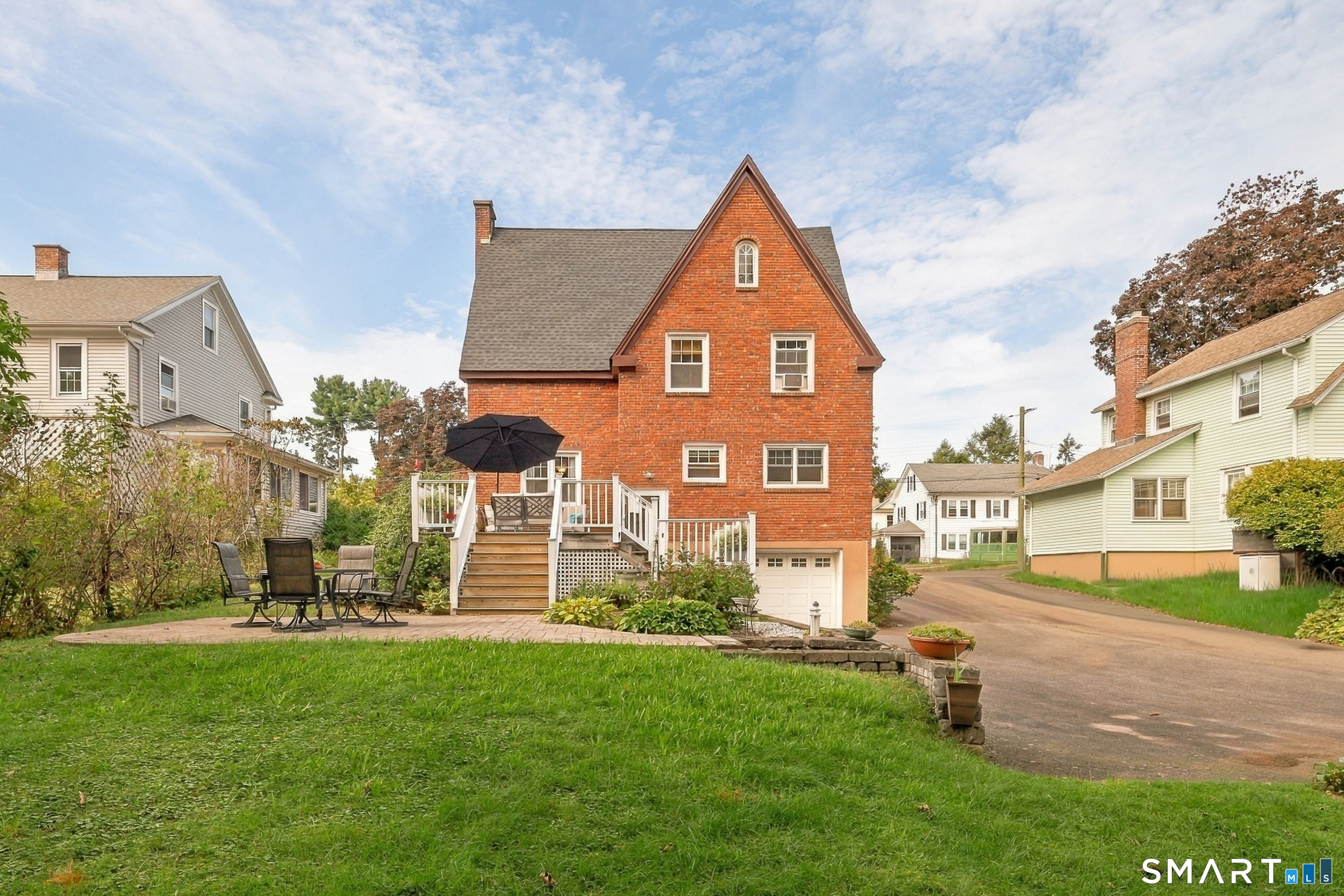 32 Gerard Street Manchester CT 06040