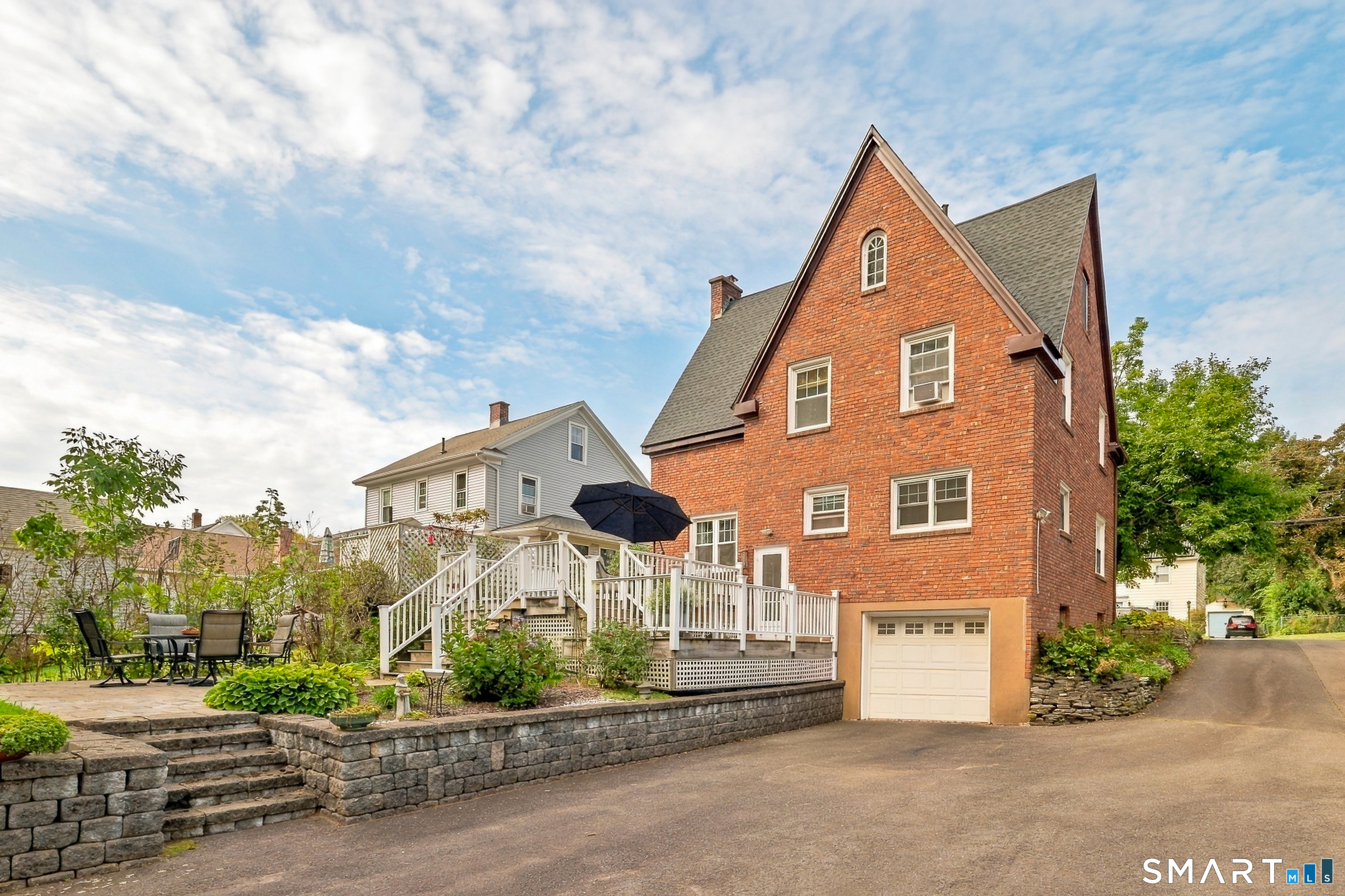32 Gerard Street Manchester CT 06040