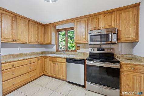 80 Ash Brook Drive Coventry CT 06238