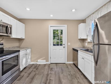 22 High Ridge Road Guilford CT 06437