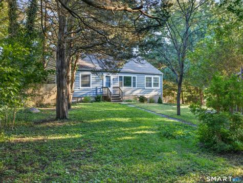 22 High Ridge Road Guilford CT 06437