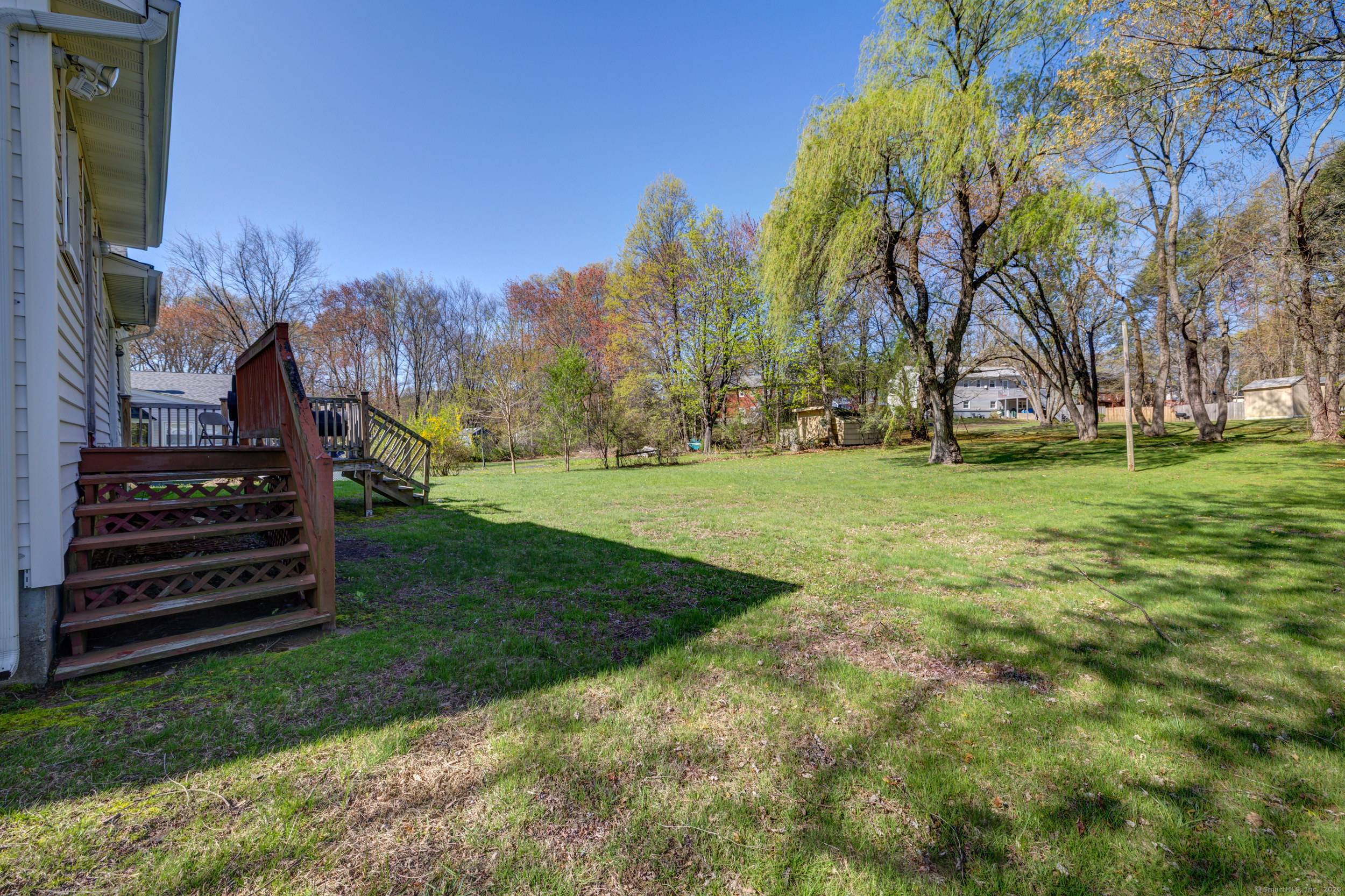 17 Mills Road Windsor CT 06095