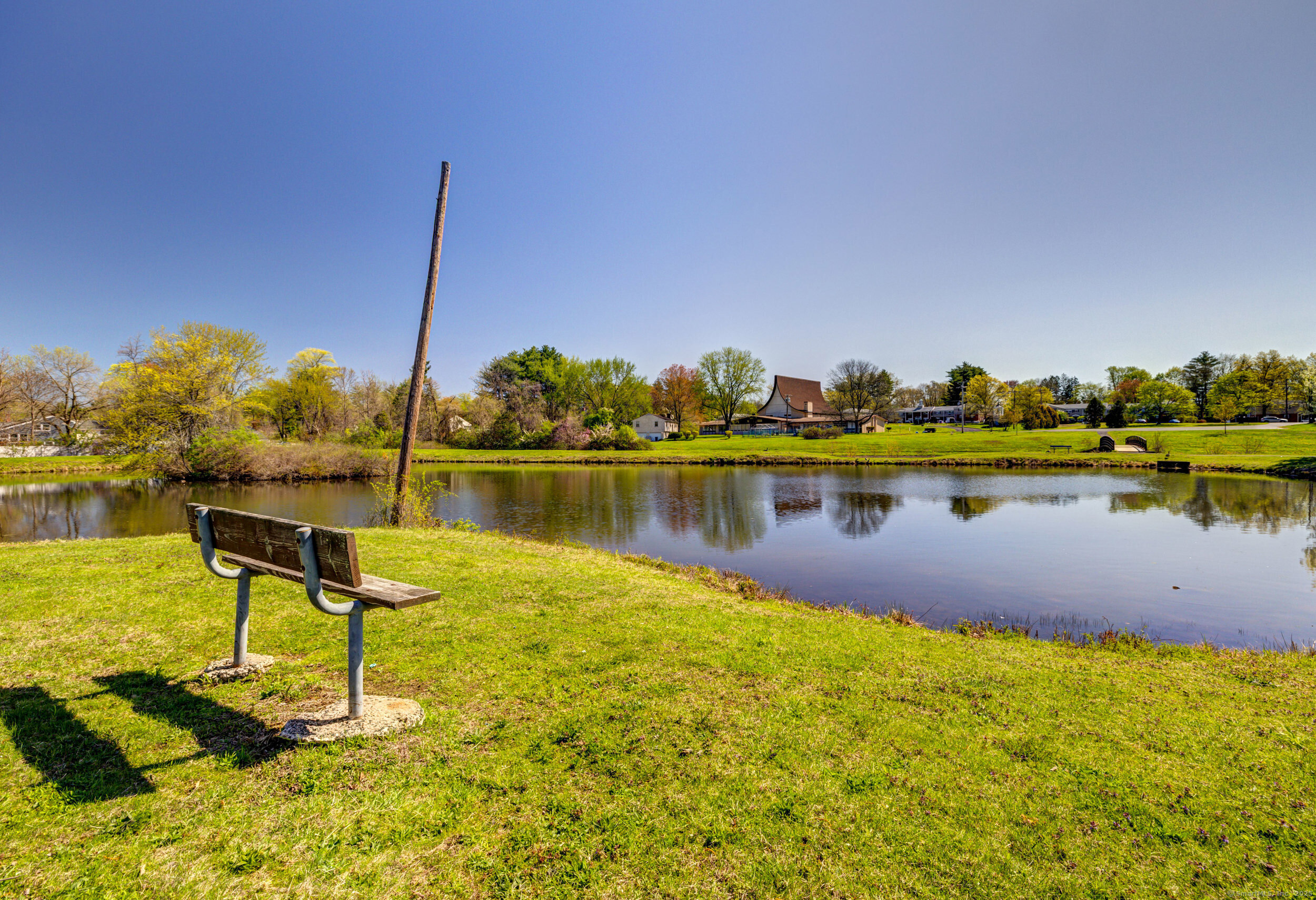 17 Mills Road Windsor CT 06095