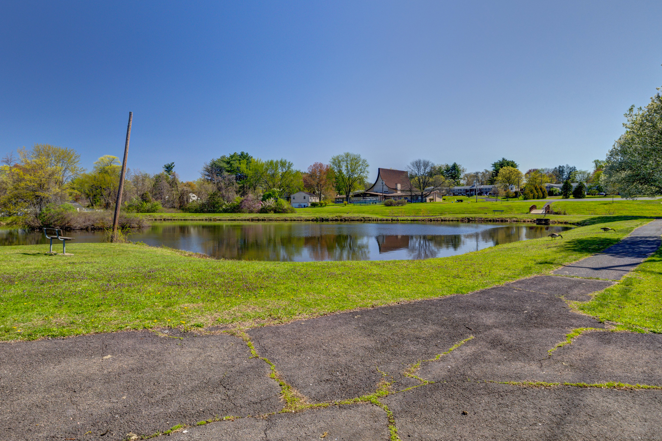 17 Mills Road Windsor CT 06095