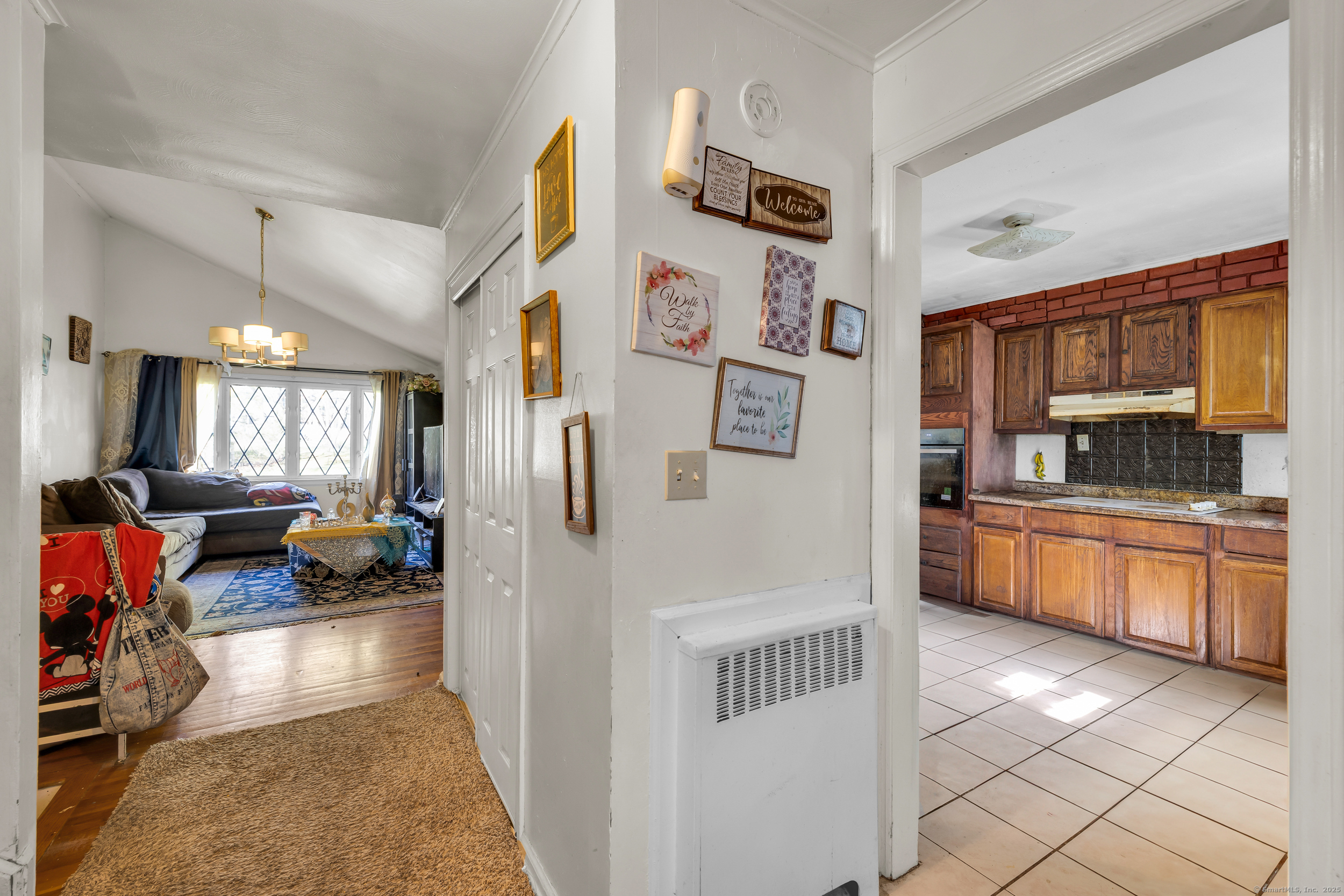 17 Mills Road Windsor CT 06095