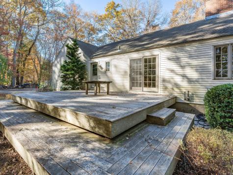 4 Jean Drive Old Lyme CT 06371