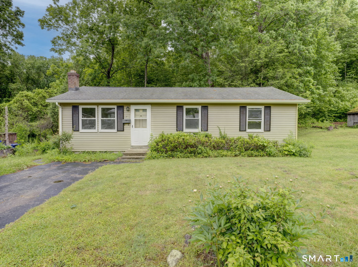 37 Spring View Lane Windham CT 06226