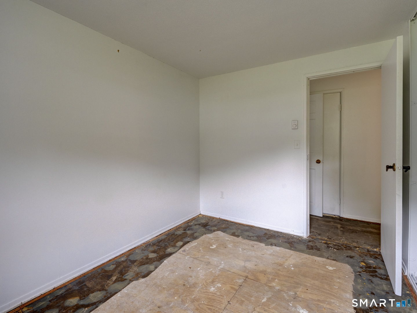 37 Spring View Lane Windham CT 06226