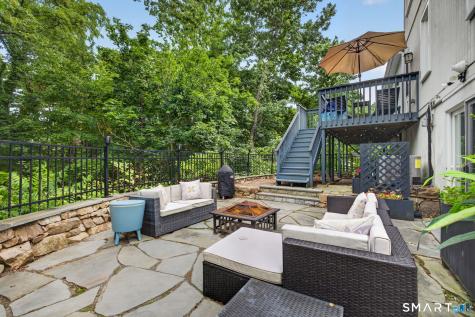 5 Cliff Street East Haven CT 06512