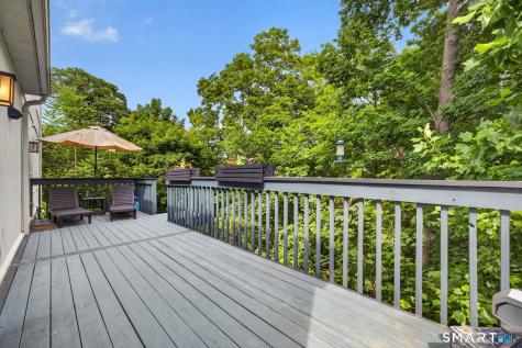 5 Cliff Street East Haven CT 06512