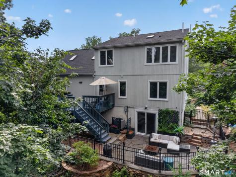 5 Cliff Street East Haven CT 06512
