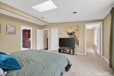 5 Cliff Street East Haven CT 06512