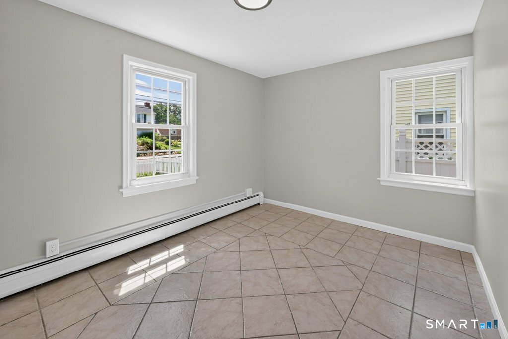 214 Burnsford Avenue Bridgeport CT 06606