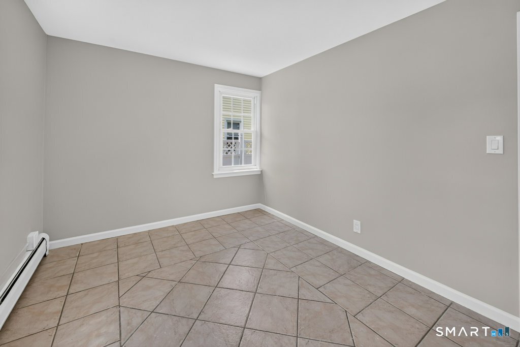 214 Burnsford Avenue Bridgeport CT 06606