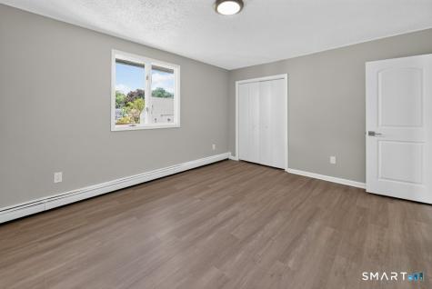 214 Burnsford Avenue Bridgeport CT 06606