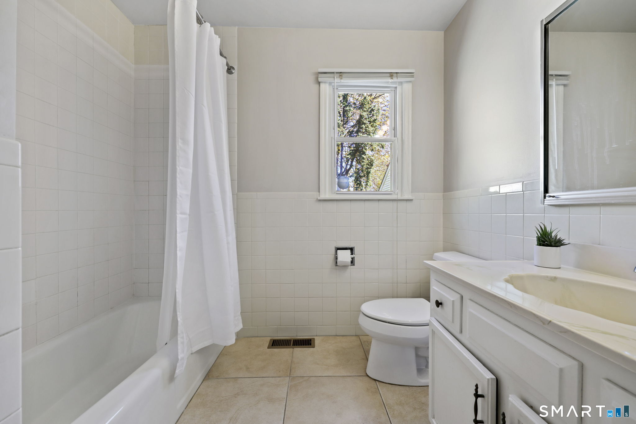 25 Fairland Street Stamford CT 06905