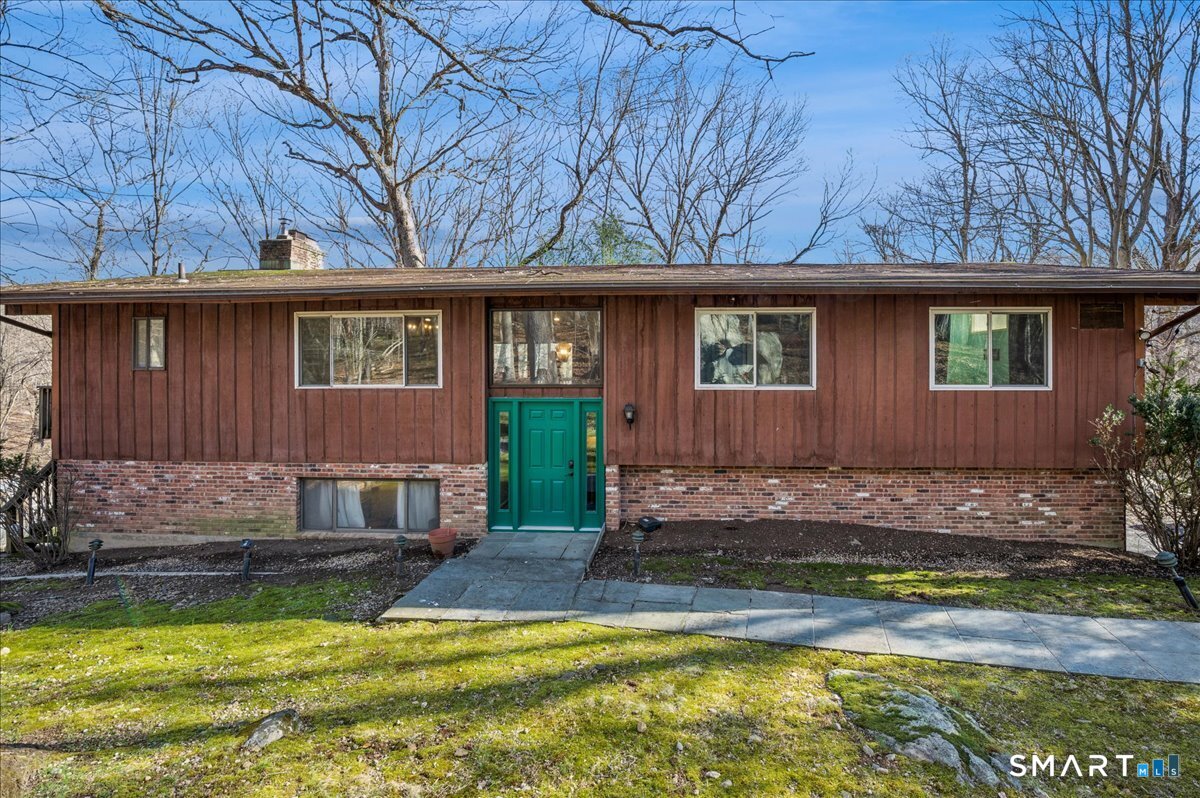 251 Saddle Hill Road Stamford CT 06903