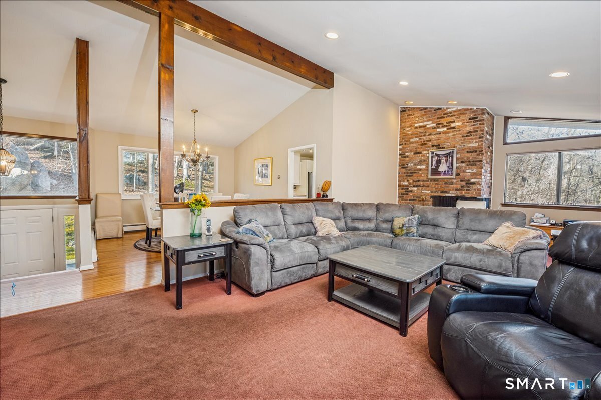 251 Saddle Hill Road Stamford CT 06903