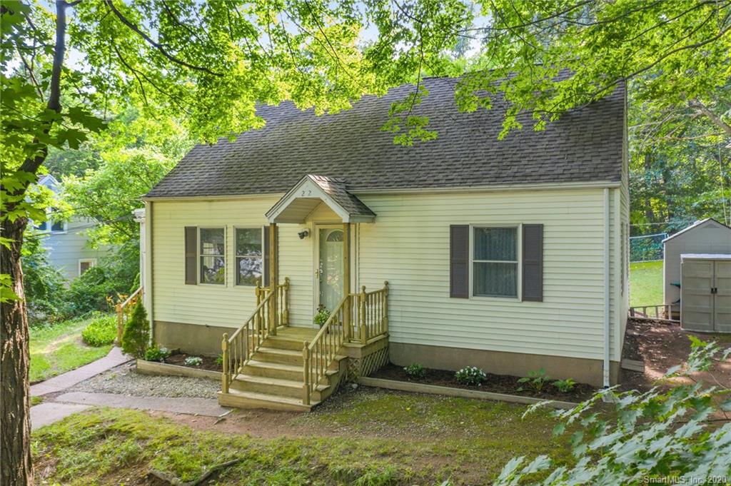 282 Evergreen Avenue Hamden CT 06518