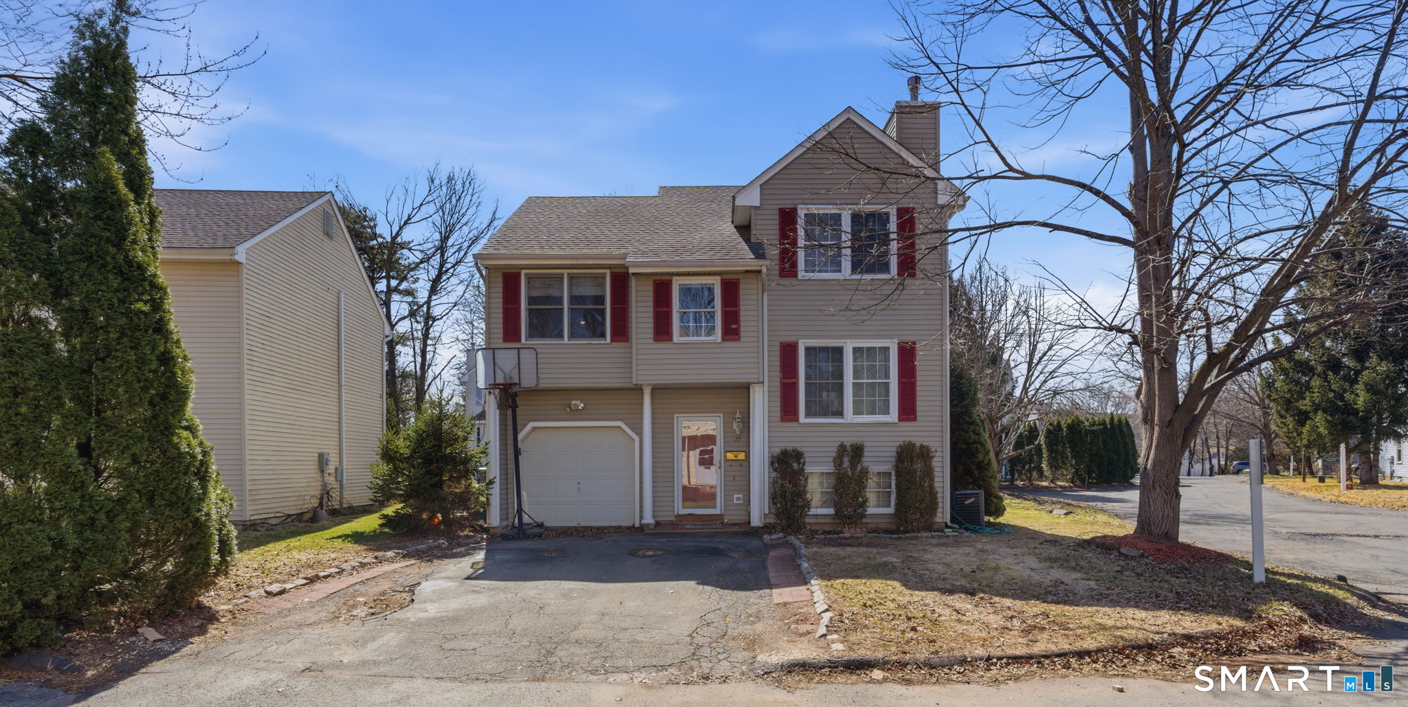 17 Cinnamon Circle West Hartford CT 06110