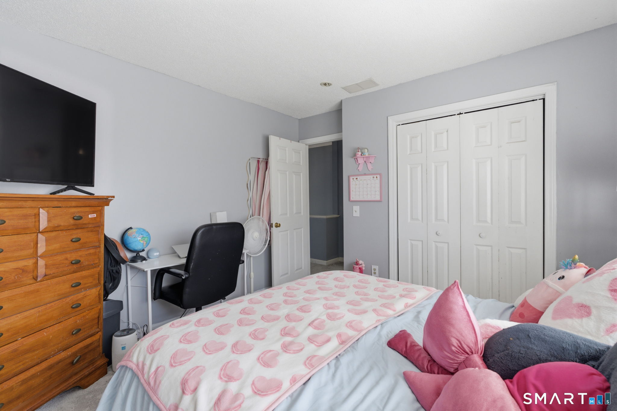 17 Cinnamon Circle West Hartford CT 06110